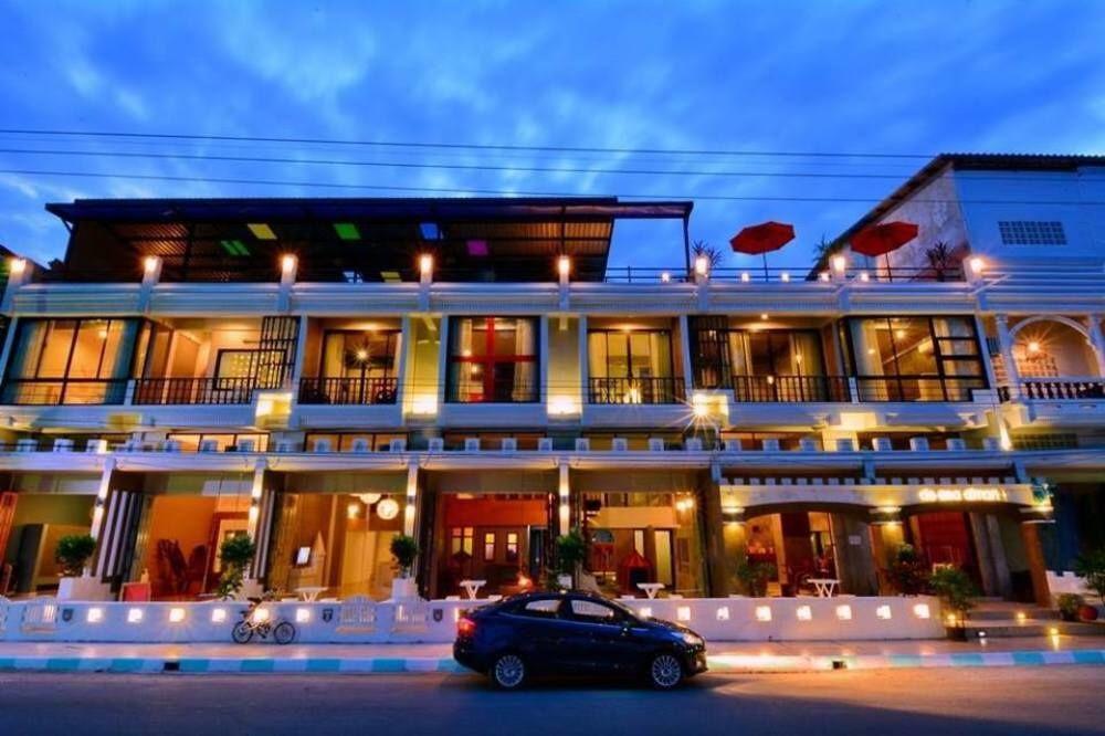 德西杏仁酒店 春蓬 外观 照片